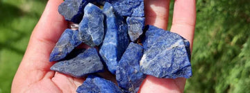 Everything You Need to Know About Sodalite: Healing, Divination, and Compatibility - MLD Wholesale Crystals