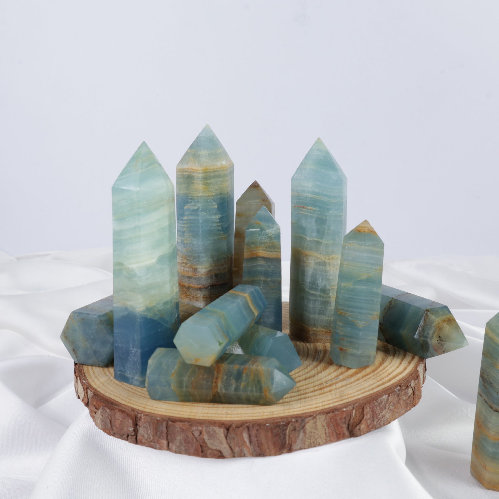 5-9cm blue onyx tower 1kg