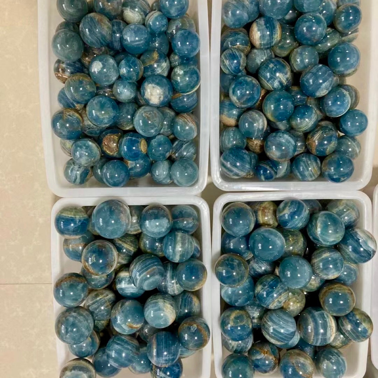 2-8cm blue onyx sphere 1kg