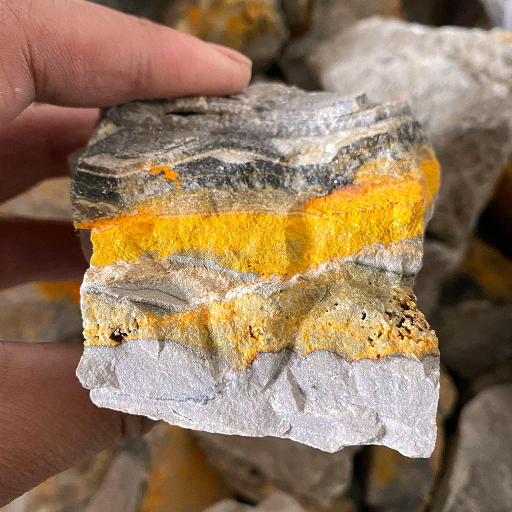 raw bumble bee jasper 1kg