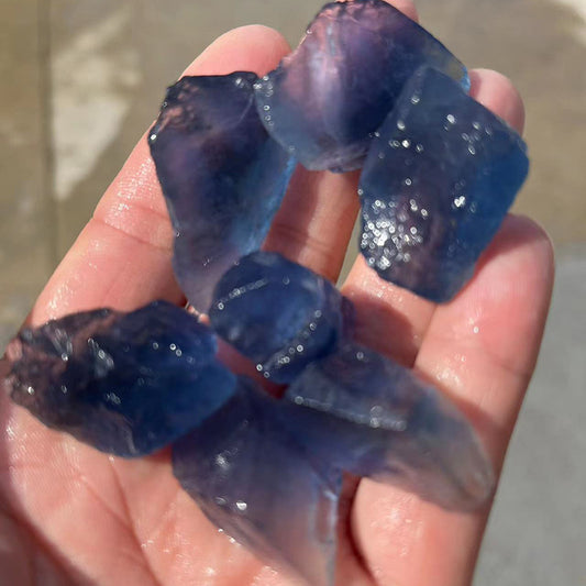 2-4cm blue fluorite raw 1kg