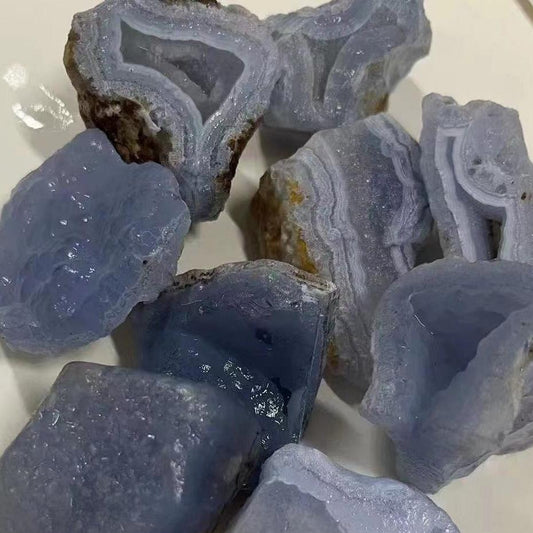 raw chalcedony 1kg