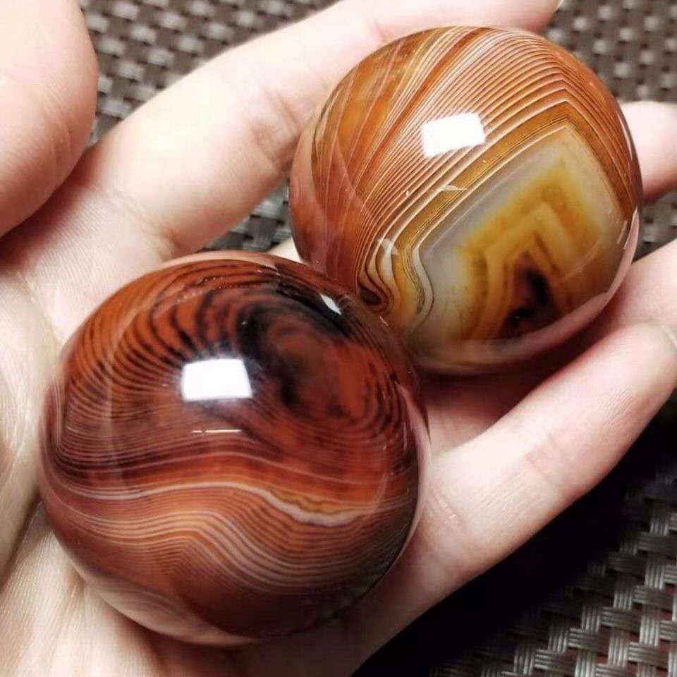 4-6cm sardonyx sphere 1kg
