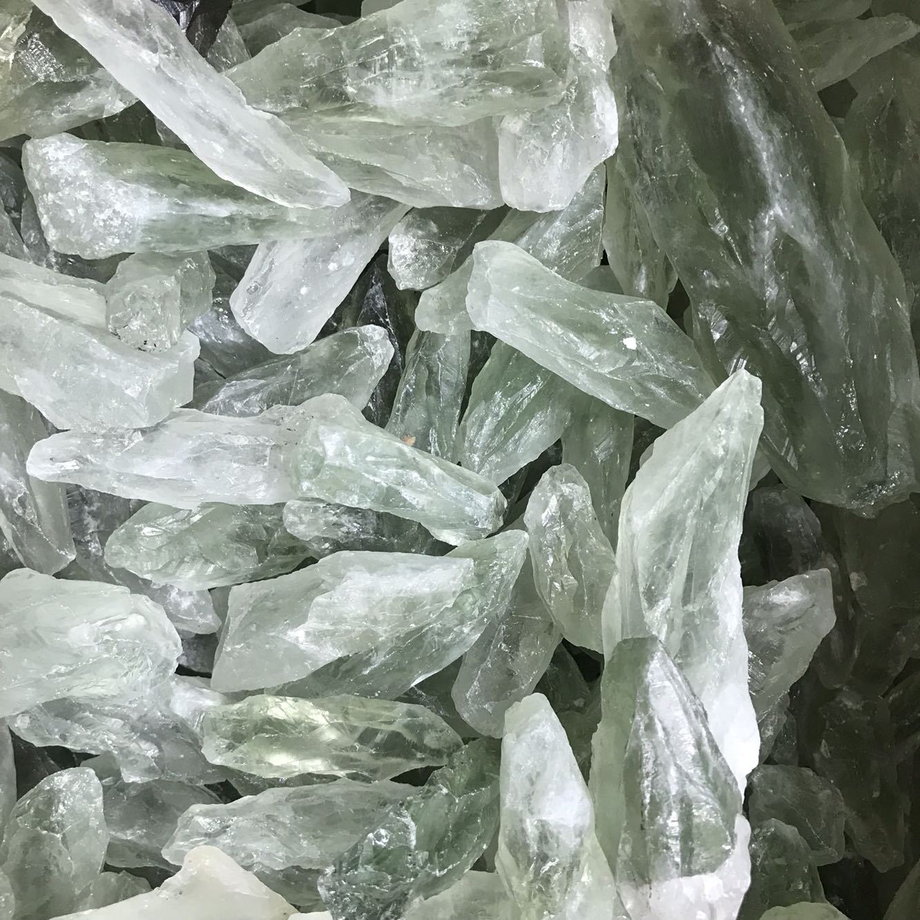 3-5cm prasiolite raw 1kg