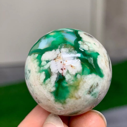 3-6cm green agate sphere 1kg