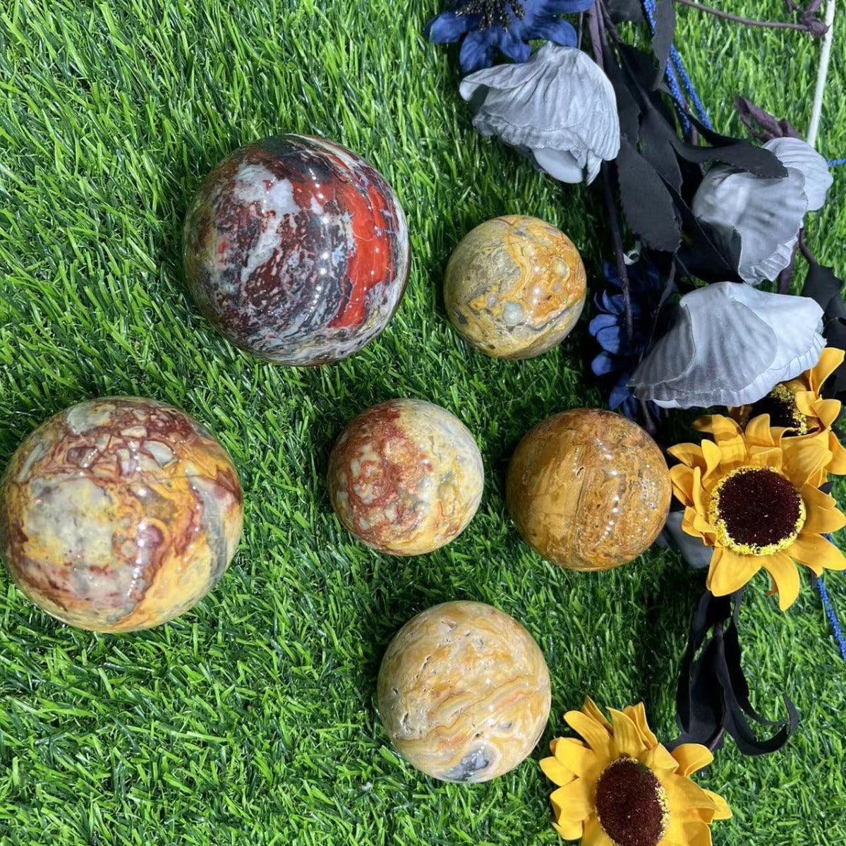 4-7cm Crazy Lace Agate sphere 1kg