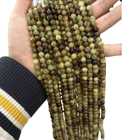 8/10MM green garnet beads