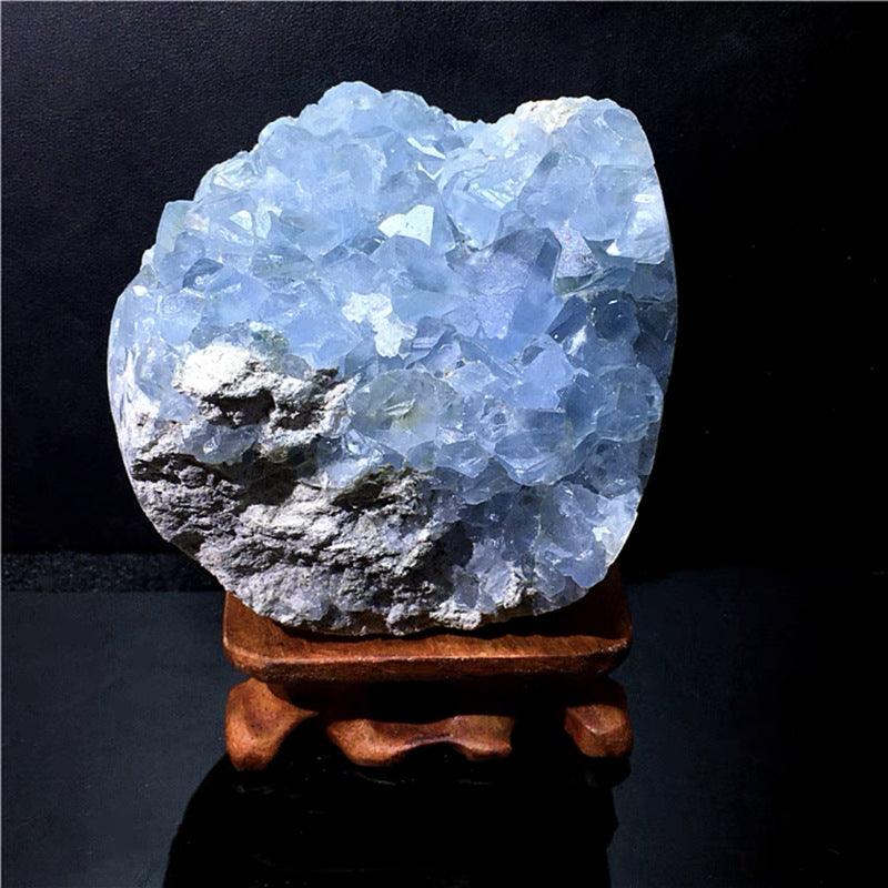 Celestite geode 1kg
