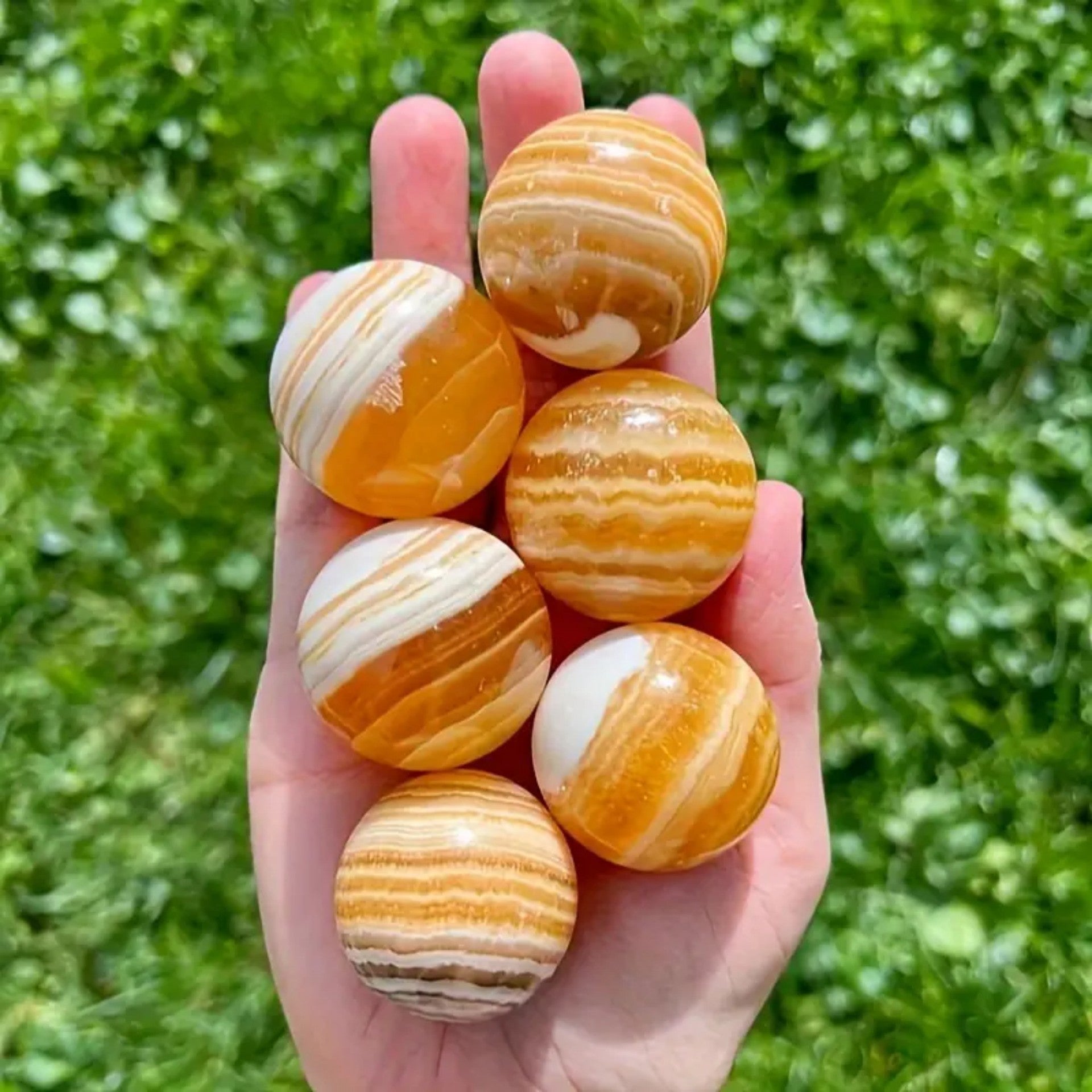 4-7cm honey calcite sphere 1kg
