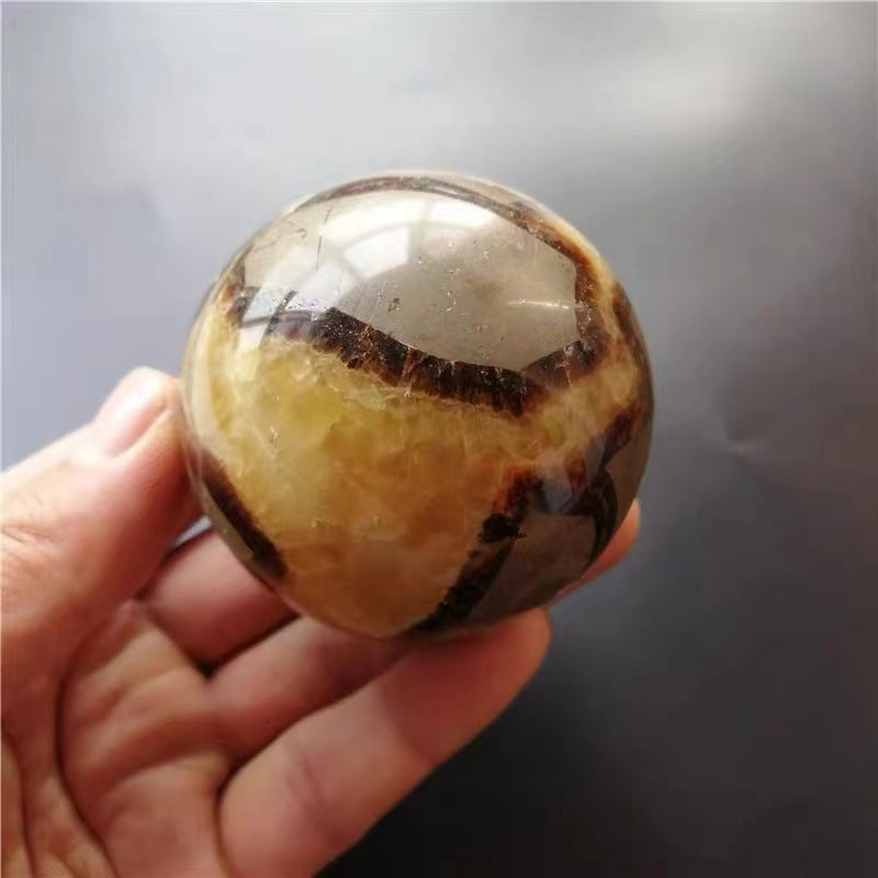 4-7cm septarian sphere 1kg