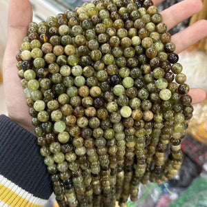8/10MM green garnet beads