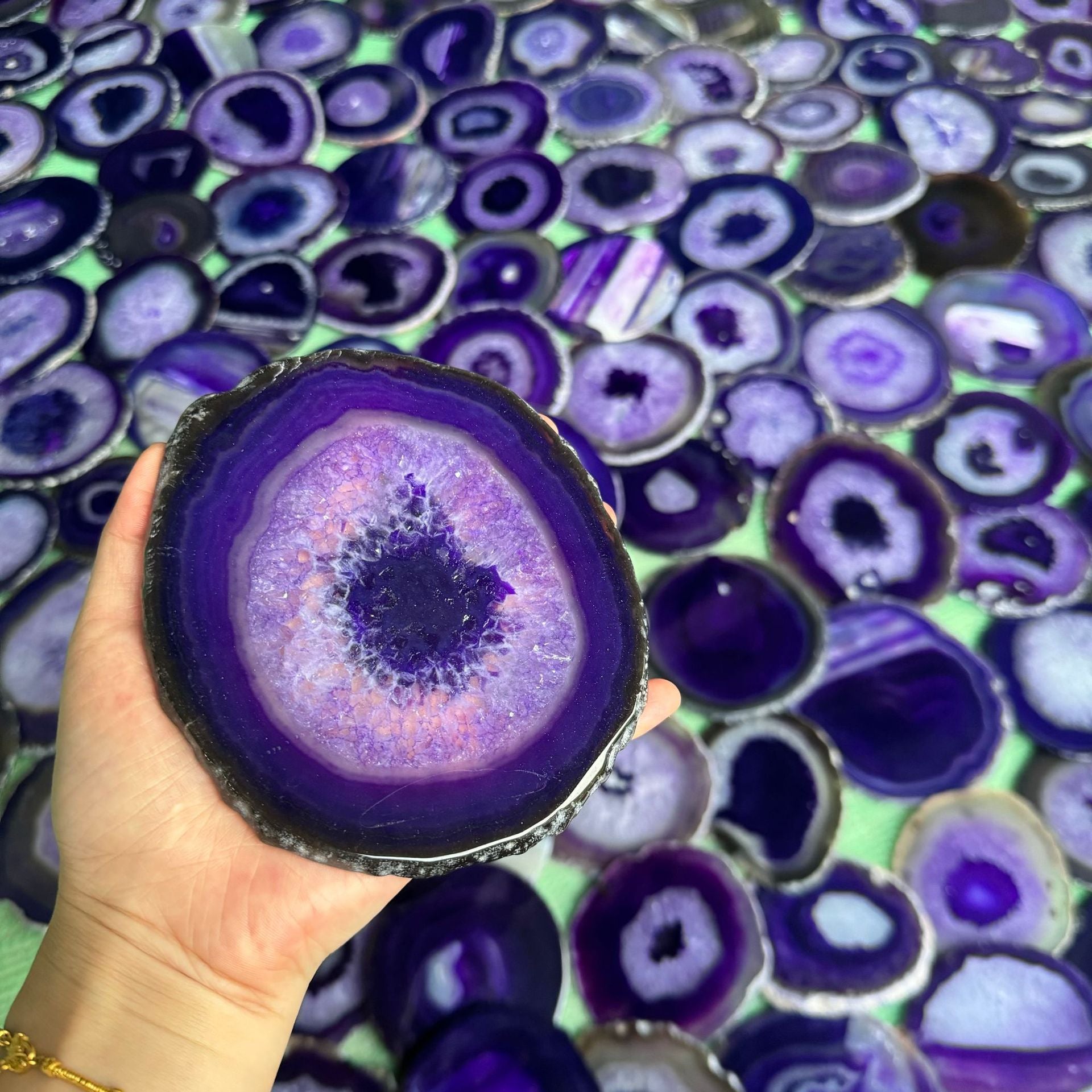 8-10cm purple agate slice