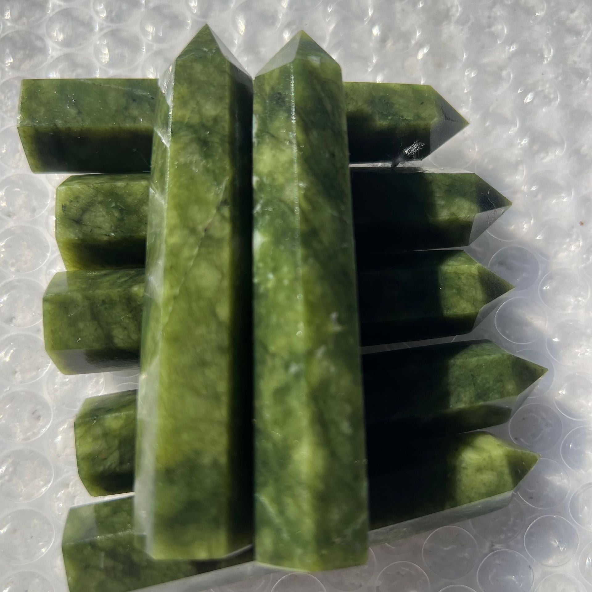 4-8cm nephrite jade tower 1kg