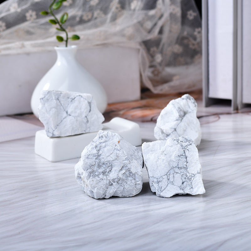 2-4cm raw howlite 1kg