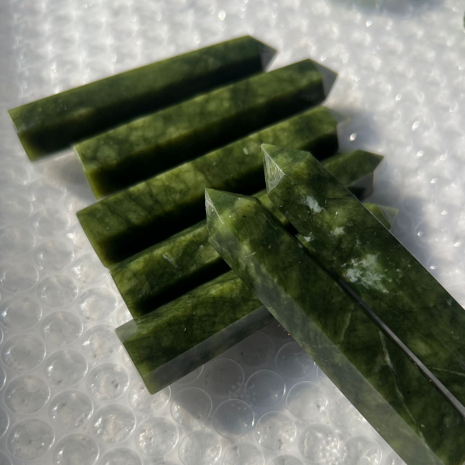 4-8cm nephrite jade tower 1kg