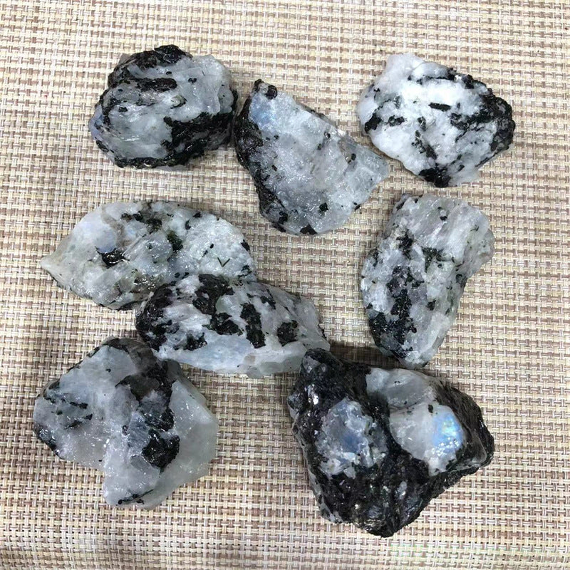 2-5cm rainbow moonstone tower 1kg