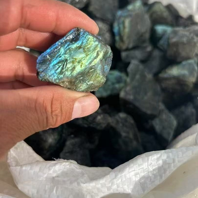 2-4cm raw labradorite 1kg
