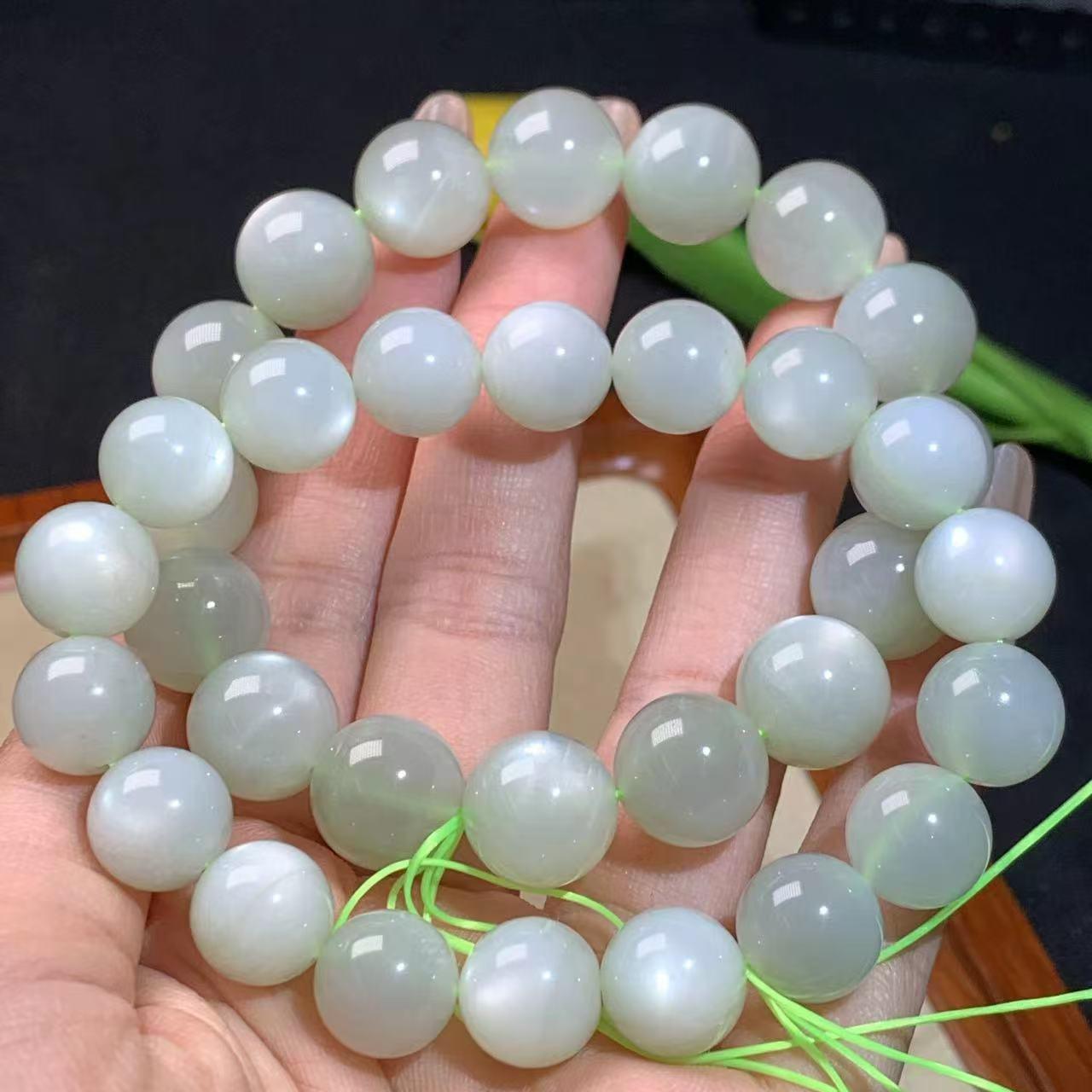 8mm green moonstone bracelet