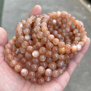 8-9mm peach moonstone bracelet