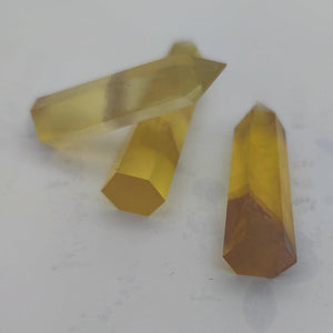 5-8cm yellow fluorite tower
