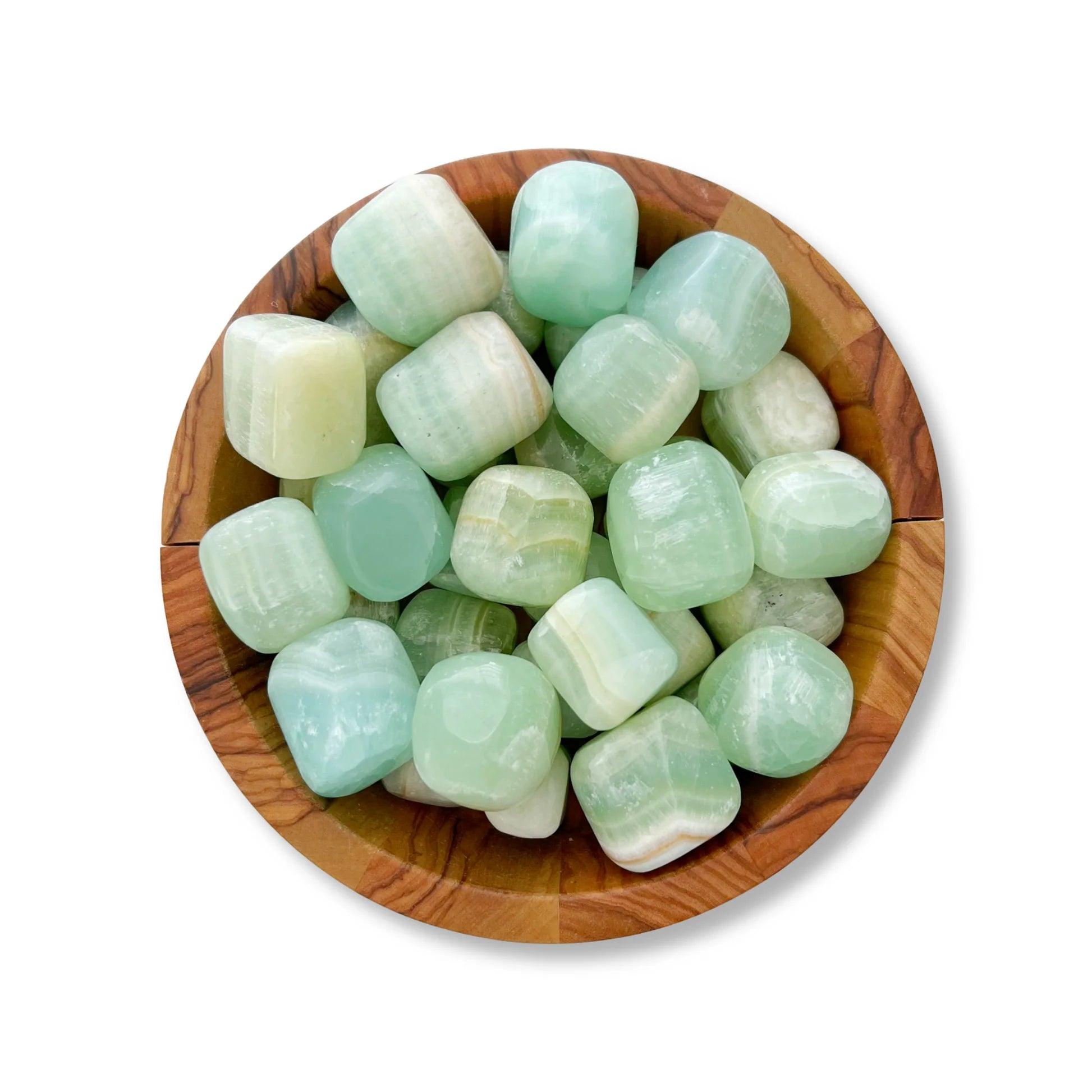 2-4cm green calcite tumbled