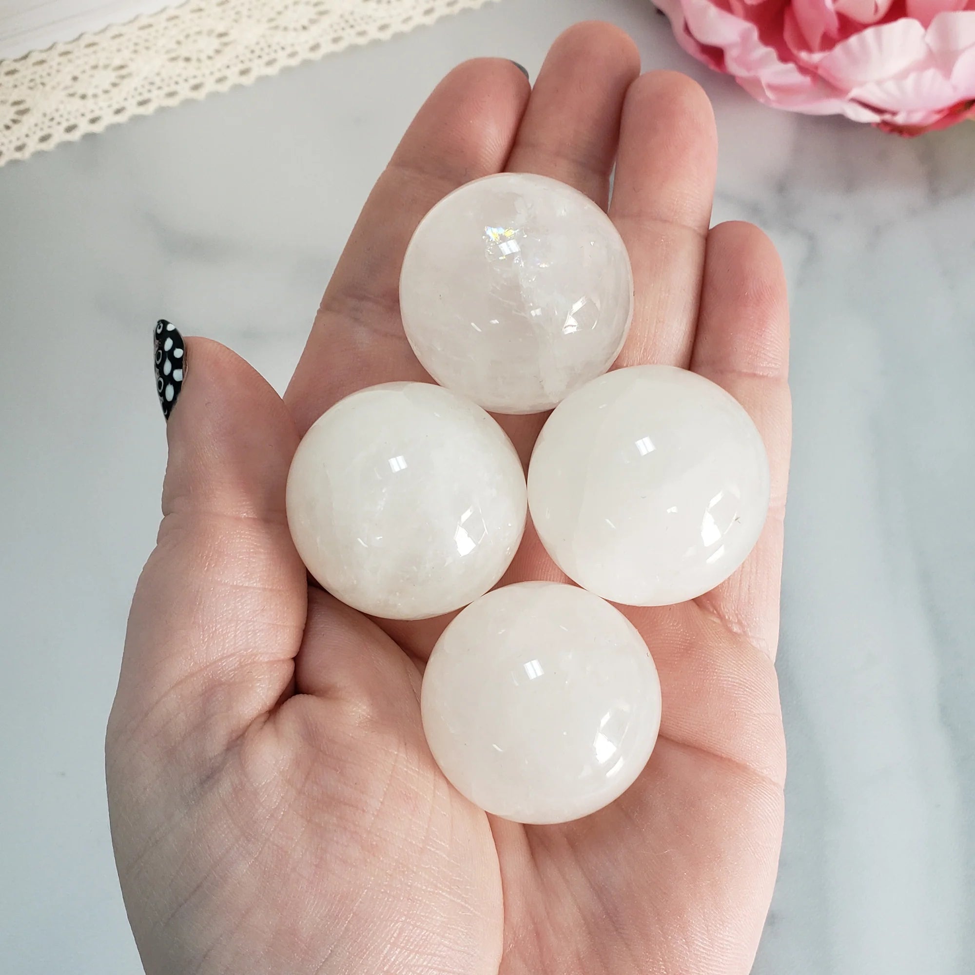 3-7cm milky quartz sphere 1kg