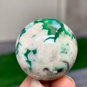 3-6cm green agate sphere 1kg