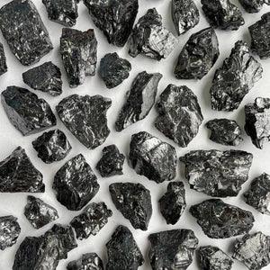 2-5cm raw shungite