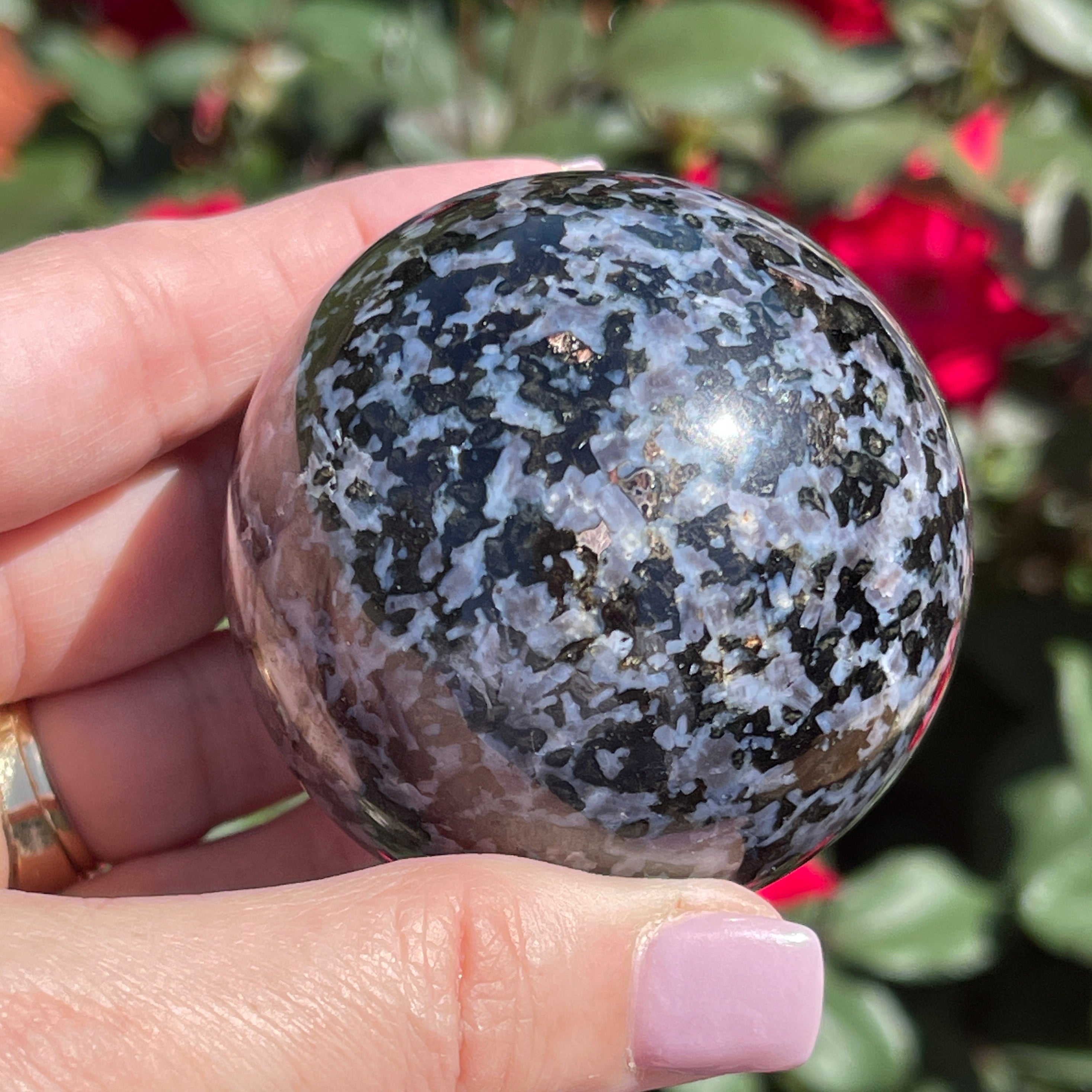 4-7cm merlinite sphere 1kg